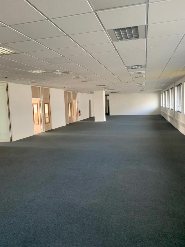 Bureau Villeneuve-d'Ascq 1173m² Location bureau Villeneuve-d'Ascq Nord OLBUR2529409 3